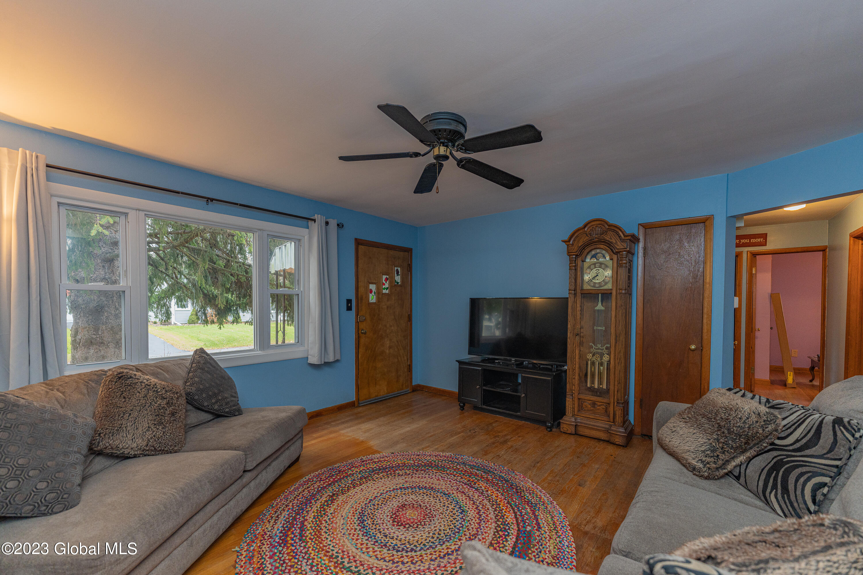 2934 Coniston Road Schenectady, NY 12304 - Photo 8 of 40 1Living 2