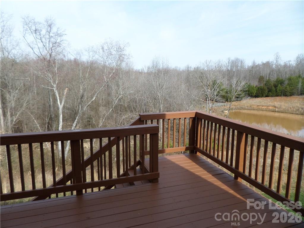 9515 Inverness Bay Road Charlotte, NC 28278 - Photo 8 of 17 Gallery Image 8
