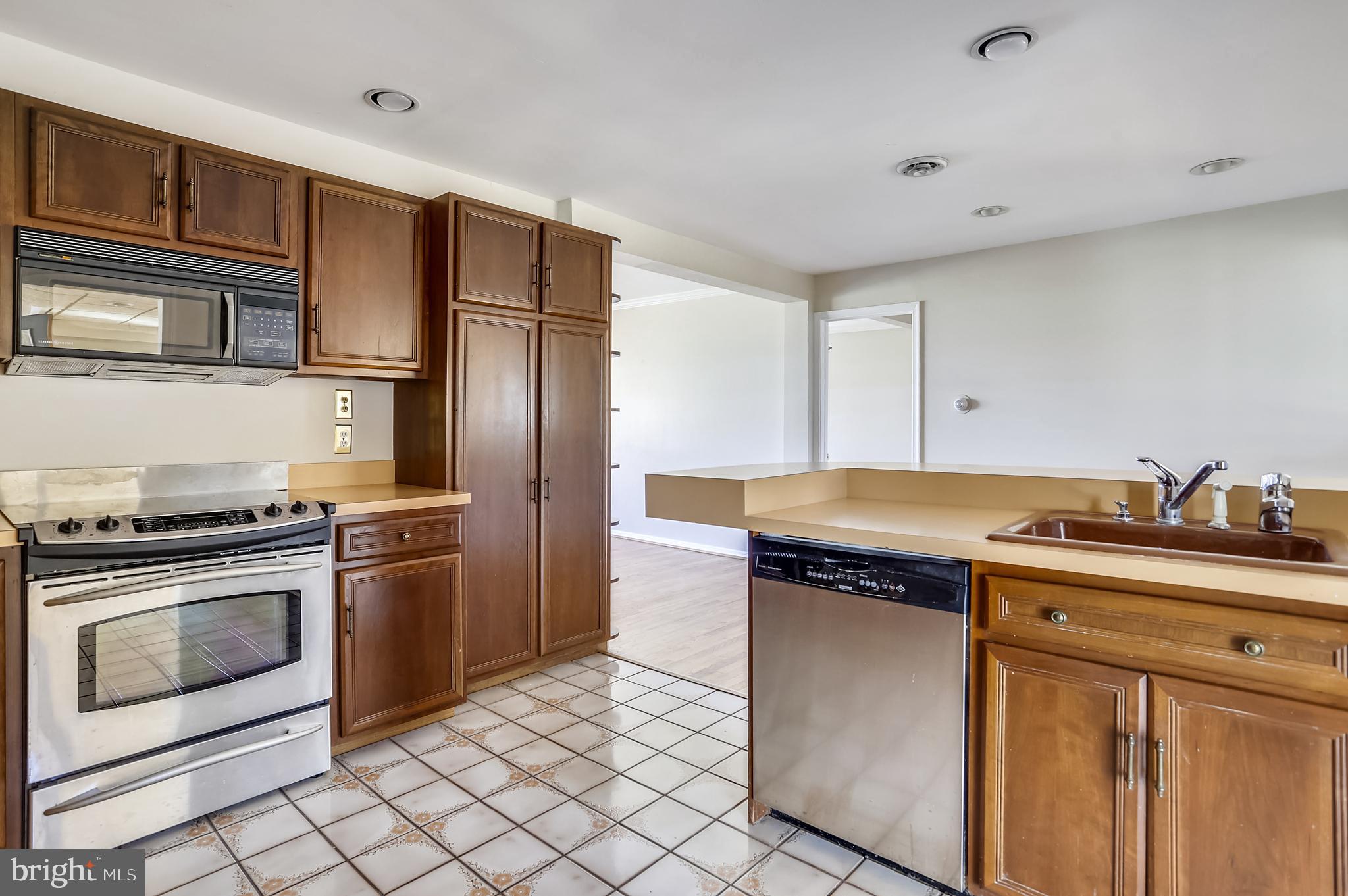 1051 Old Turkey Point Road Edgewater, MD 21037 - Photo 15 of 47 Gallery Image 15