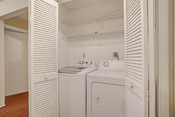 $2,000 | 2301 North Congress Avenue, Unit 27, Boynton Beach, FL 33426