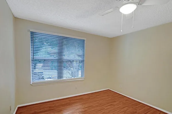 $2,000 | 2301 North Congress Avenue, Unit 27, Boynton Beach, FL 33426