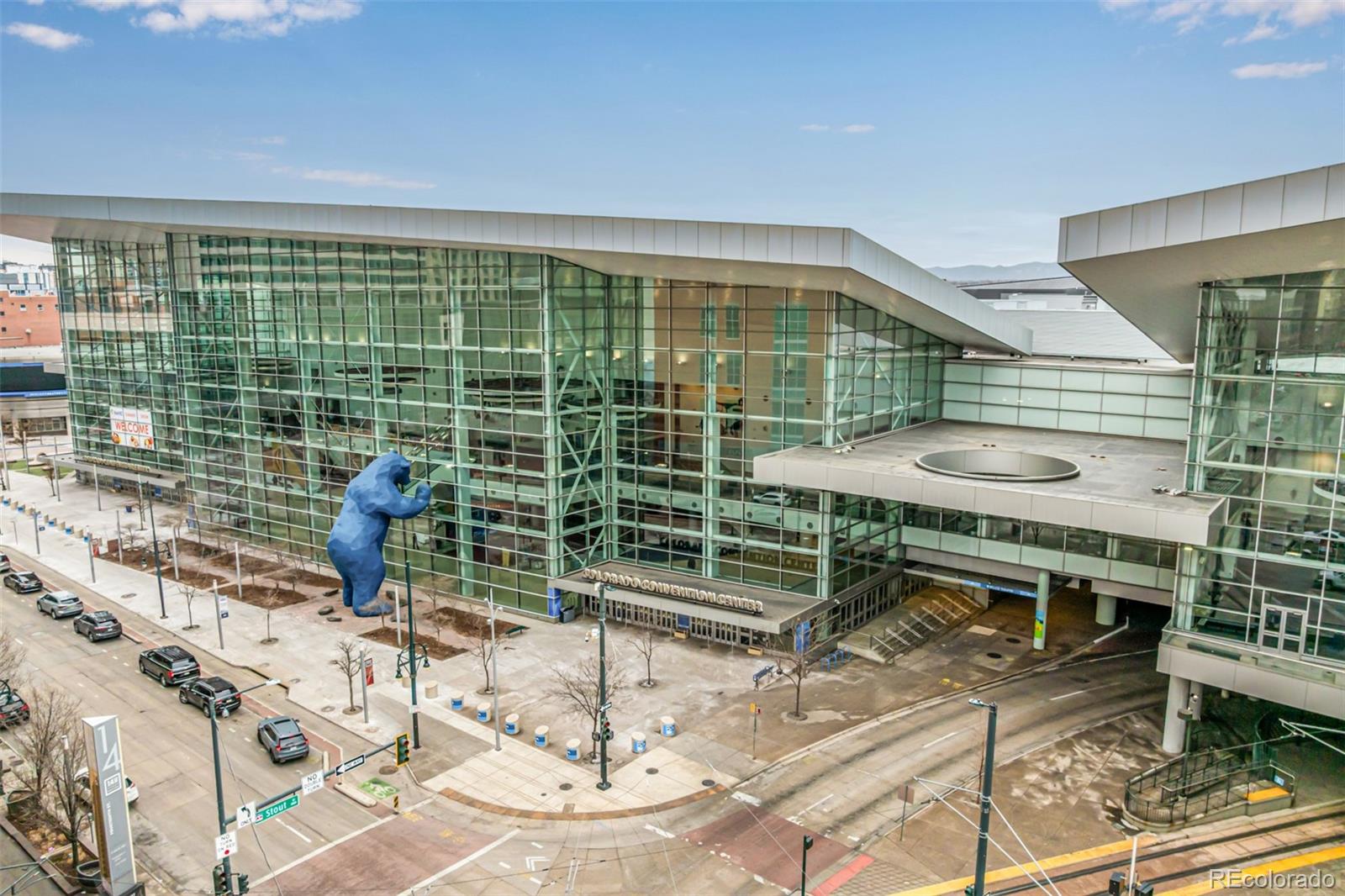 891 14th Street, Unit 3812 Denver, CO 80202 - Photo 43 of 50 a view of a house with backyard and sitting area