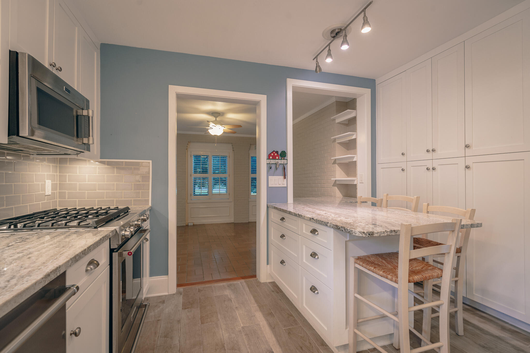 2632 Richelieu Avenue Southwest Roanoke, VA 24014 - Photo 16 of 61 Kitchen