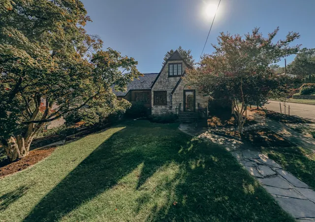 $774,950 | 2632 Richelieu Avenue Southwest, Roanoke, VA 24014