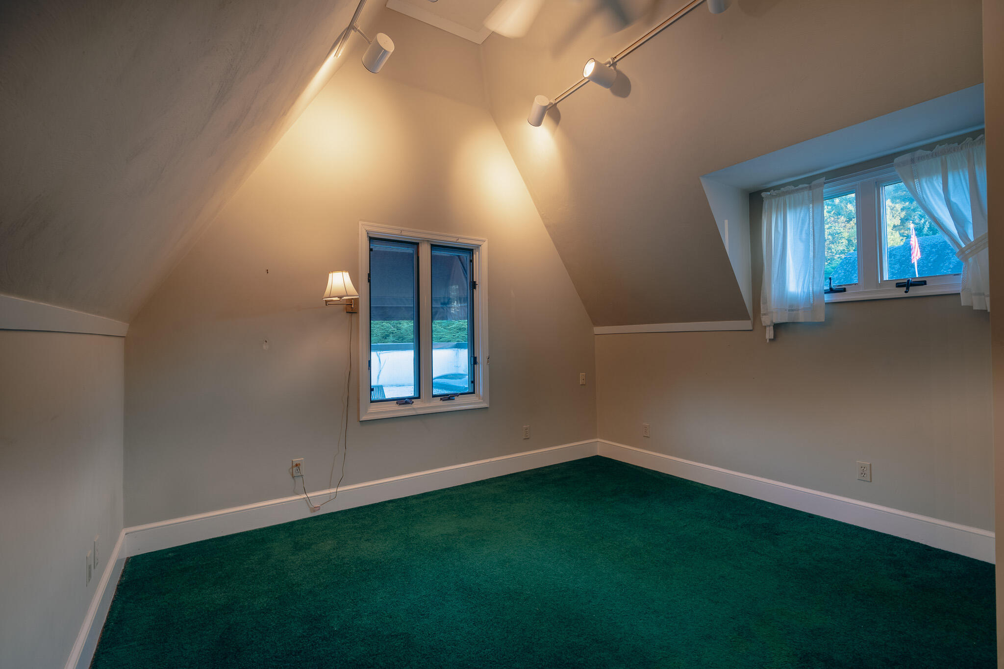 2632 Richelieu Avenue Southwest Roanoke, VA 24014 - Photo 38 of 61 Bedroom 3