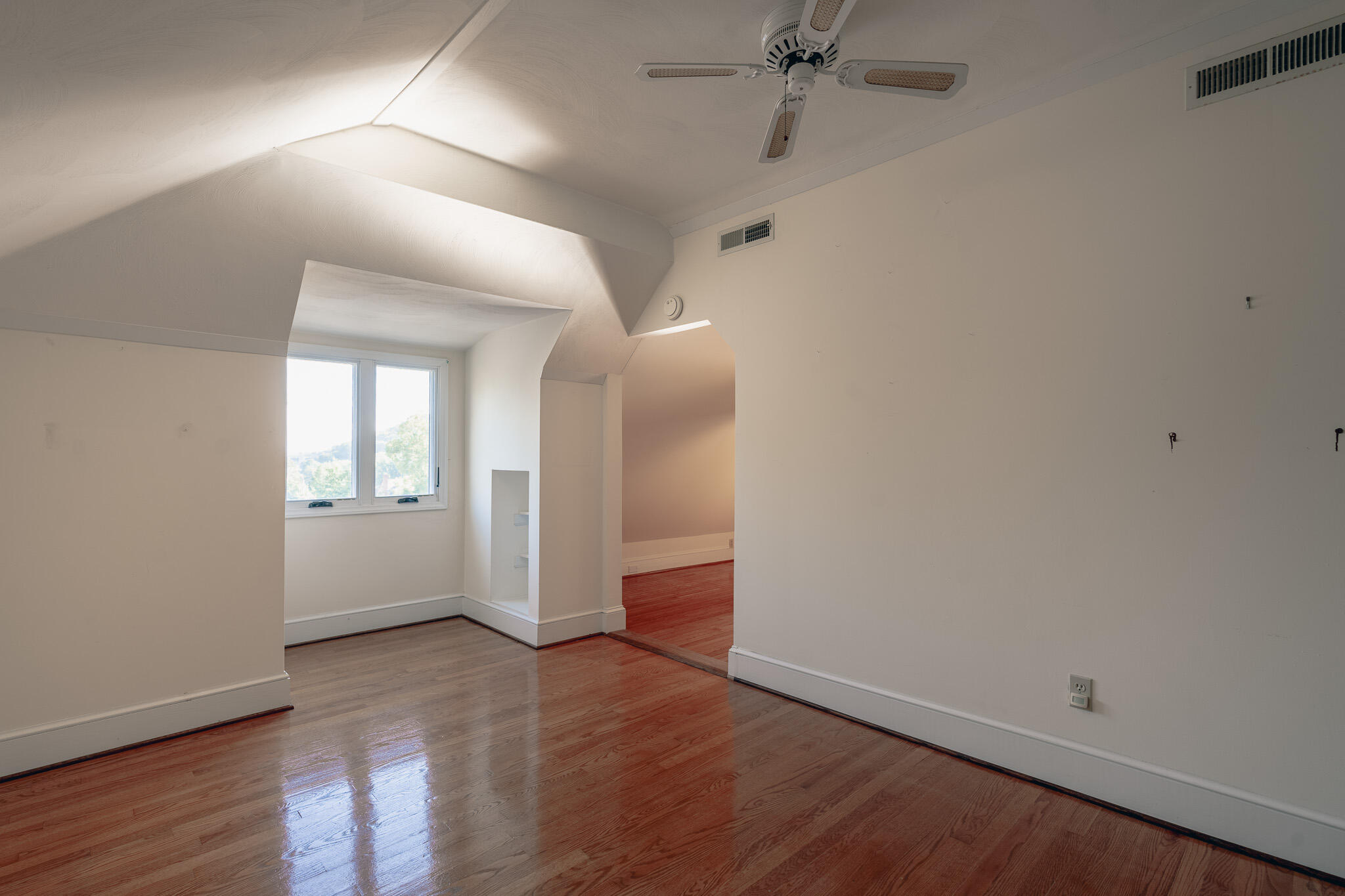 2632 Richelieu Avenue Southwest Roanoke, VA 24014 - Photo 39 of 61 Bedroom 4