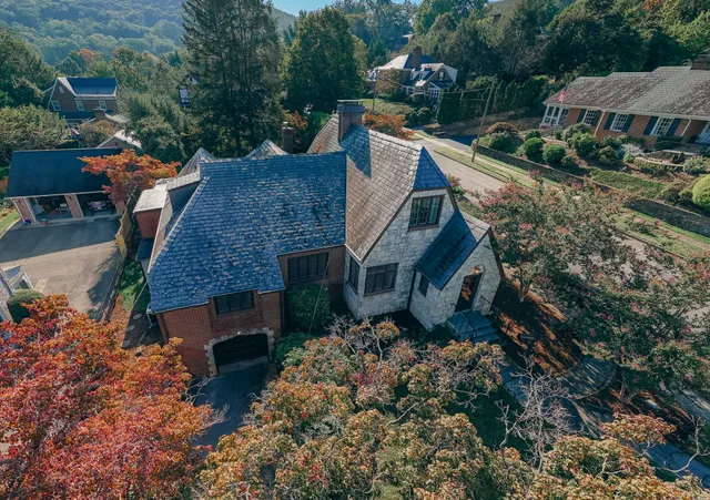 $774,950 | 2632 Richelieu Avenue Southwest, Roanoke, VA 24014