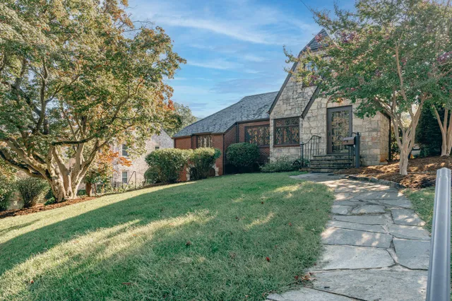 $774,950 | 2632 Richelieu Avenue Southwest, Roanoke, VA 24014