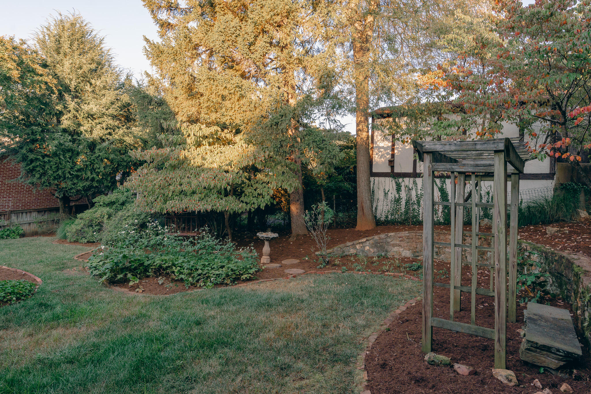 2632 Richelieu Avenue Southwest Roanoke, VA 24014 - Photo 55 of 61 Backyard