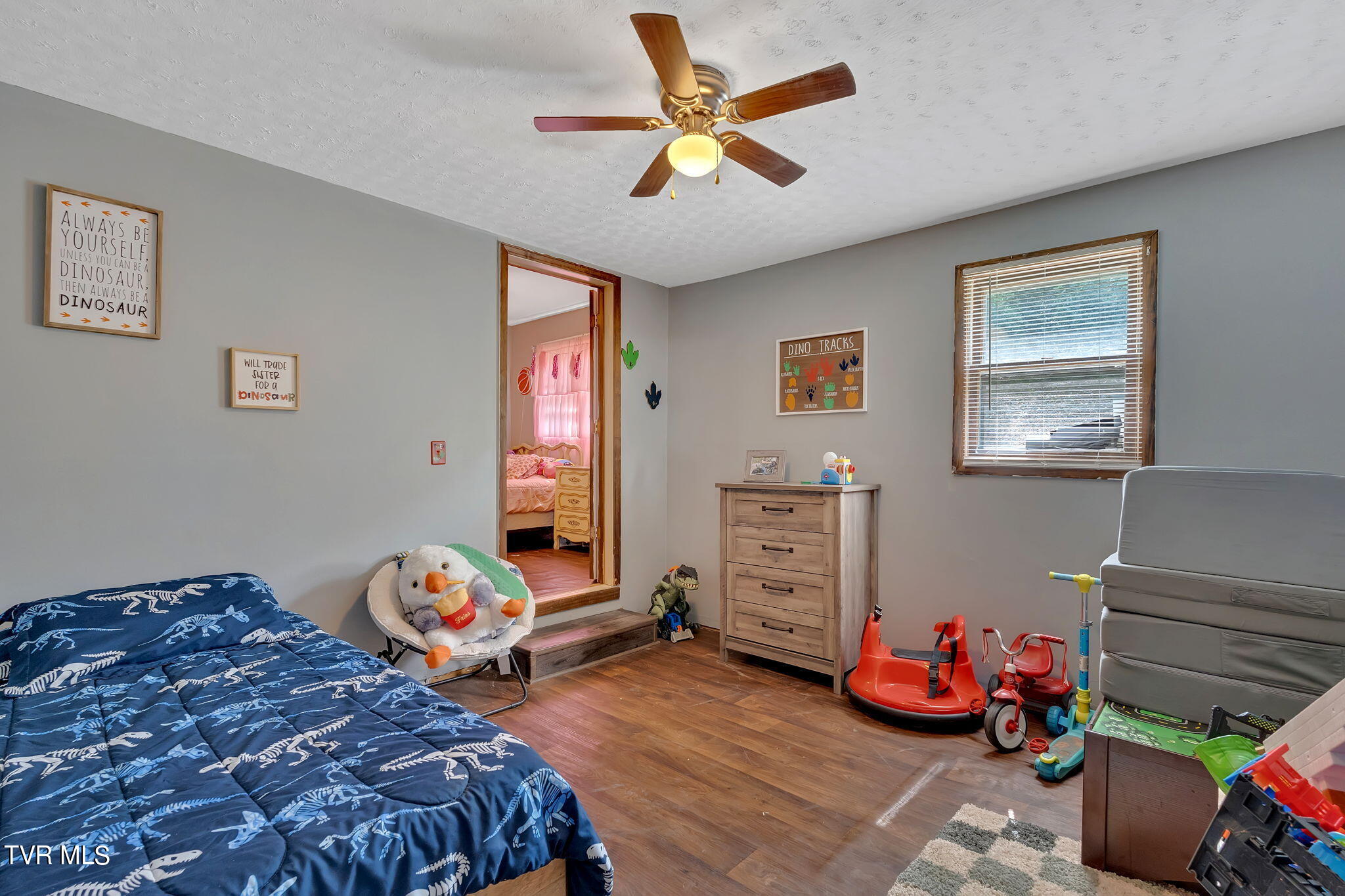 370 Speers Valley Road Duffield, VA 24244 - Photo 22 of 46 18-web-or-mls-JH 20240909-058