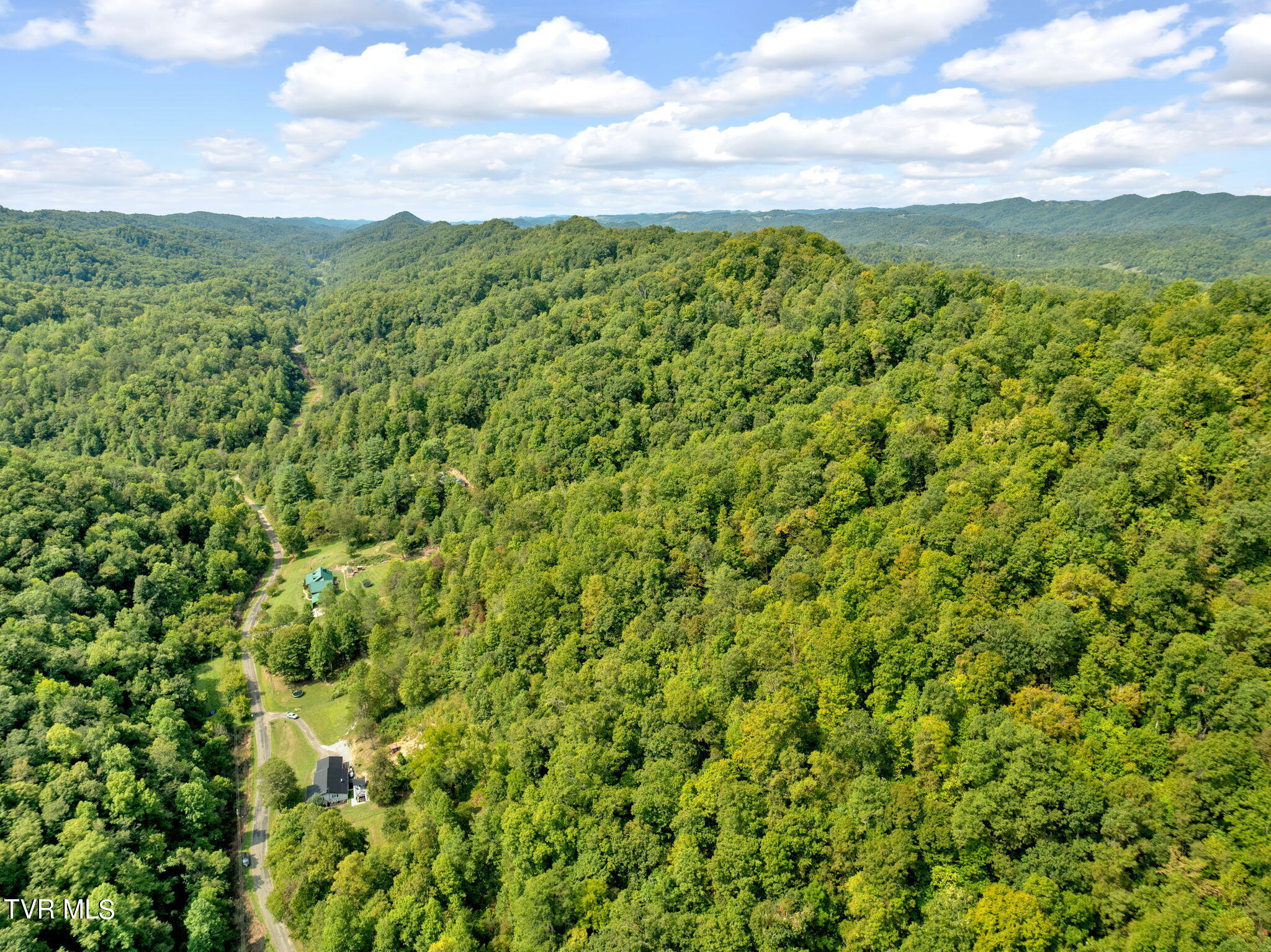 370 Speers Valley Road Duffield, VA 24244 - Photo 39 of 46 39-web-or-mls-JH 20240909-130