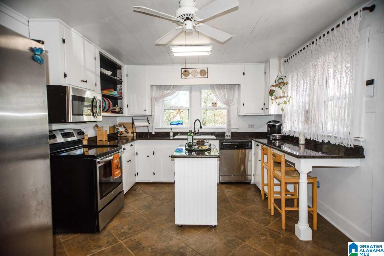 274 Hepzibah Road Talladega, AL 35160 - Photo 11 of 50