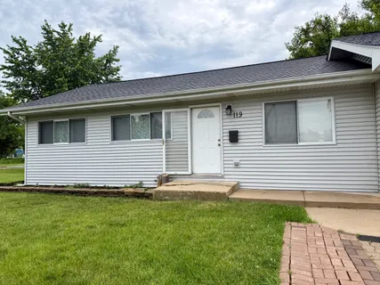 $325,000 | 119 West Elmwood Avenue, West Chicago, IL 60185