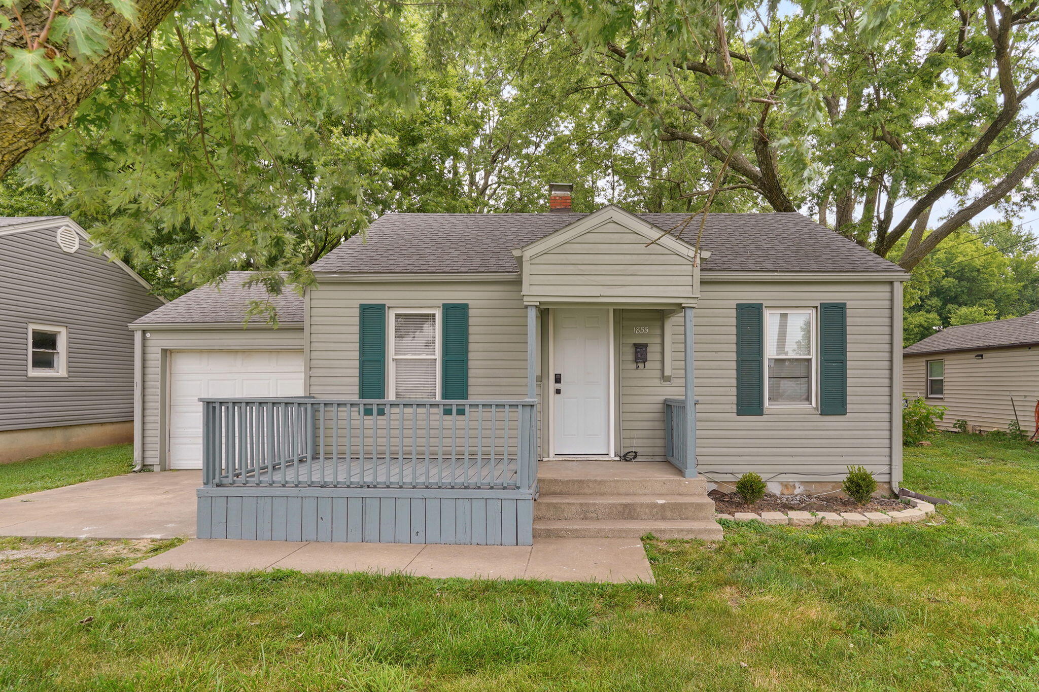 1855 East Dale Street Springfield, MO 65803 - Photo 1 of 19 1855 E Dale St-3
