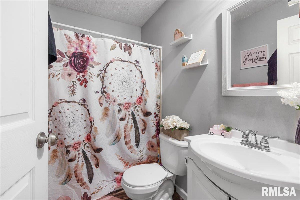 2277 East Converse Street Grandview, IL 62702 - Photo 12 of 24