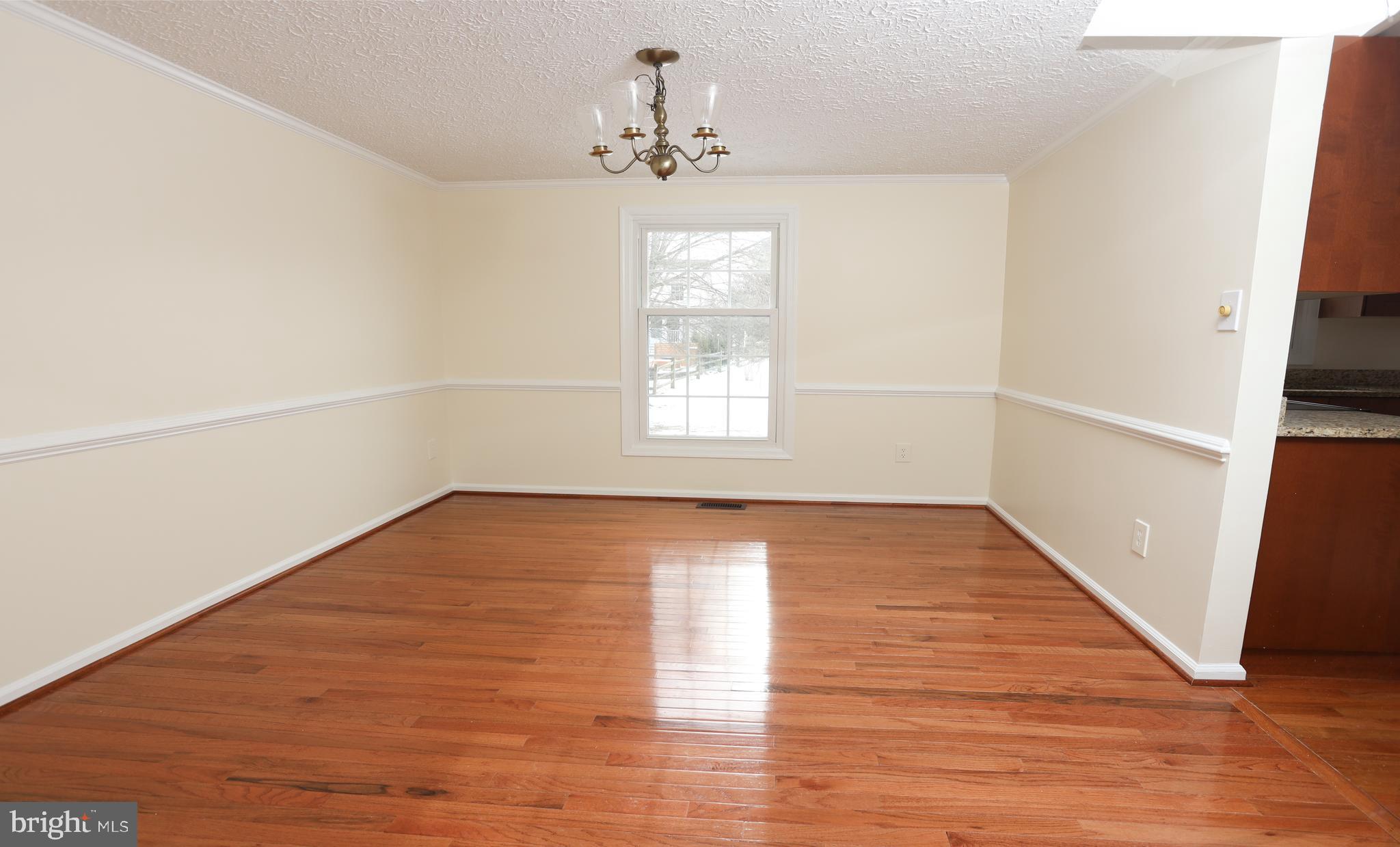 2224 Stirrup Iron Lane Reston, VA 20191 - Photo 9 of 23 Gallery Image 9