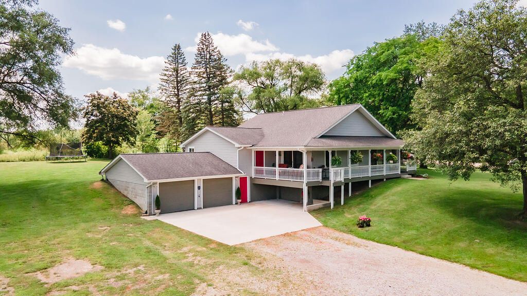 5259 South State Road Goodrich, MI 48438 - Photo 3 of 41 5259SSTATE06