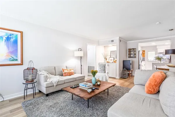 $1,800 | 7924 Royal Lane, Unit 106, Dallas, TX 75230