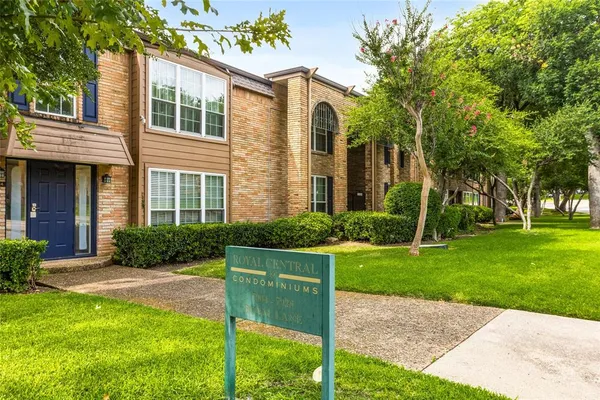 $1,800 | 7924 Royal Lane, Unit 106, Dallas, TX 75230
