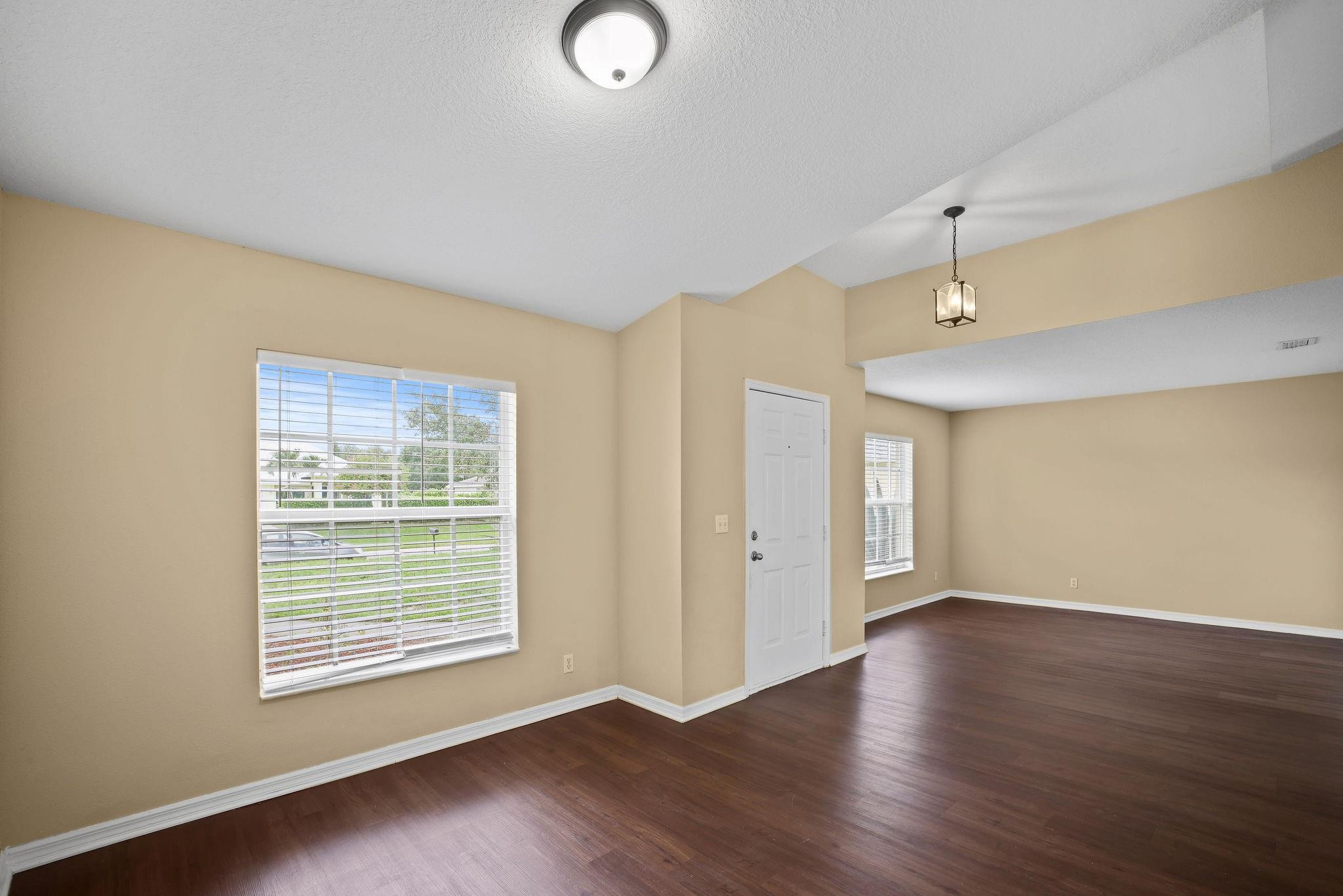 565 Southwest Undallo Road Port St. Lucie, FL 34953 - Photo 7 of 42 Photo 7