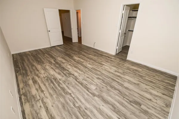 $2,270 | 2615 Verano Drive, Richmond, TX 77406