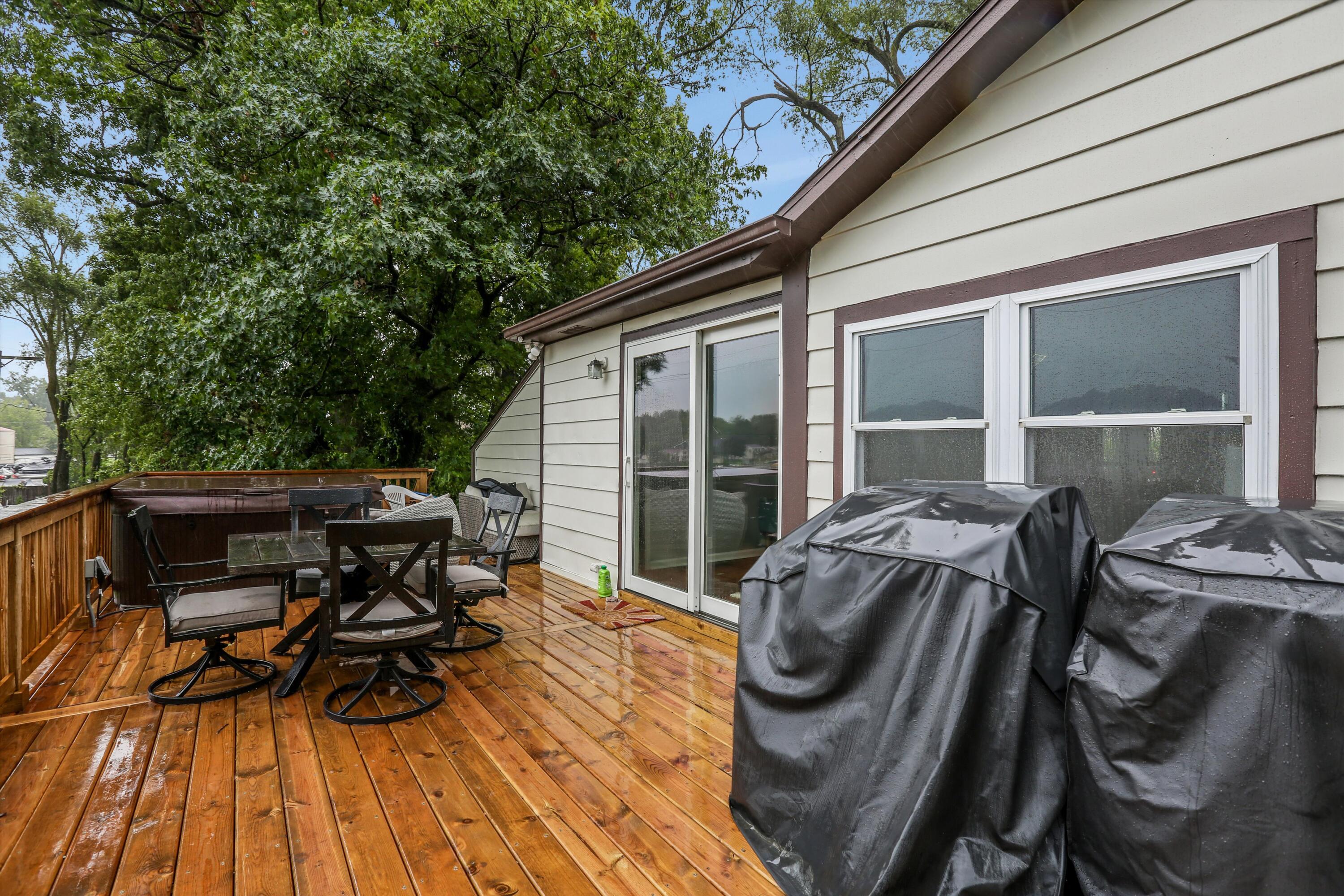 6025 East Grand River Road Howell, MI 48843 - Photo 25 of 45 28-6025 E Grand River Ave 0022
