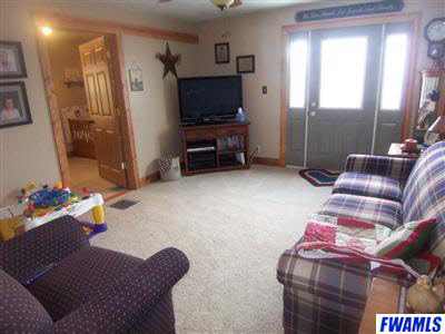 5925 North Mayne Road Huntington, IN 46750 - Photo 11 of 25 Gallery Image 11