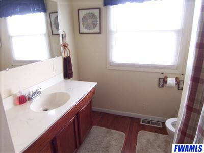 5925 North Mayne Road Huntington, IN 46750 - Photo 22 of 25 Gallery Image 22