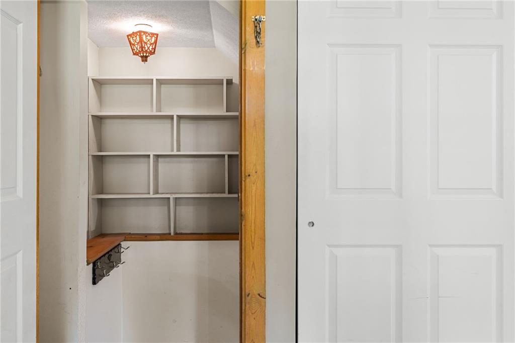1335 Alamae Lakes Road Washington, PA 15301 - Photo 37 of 50 a view of a closet
