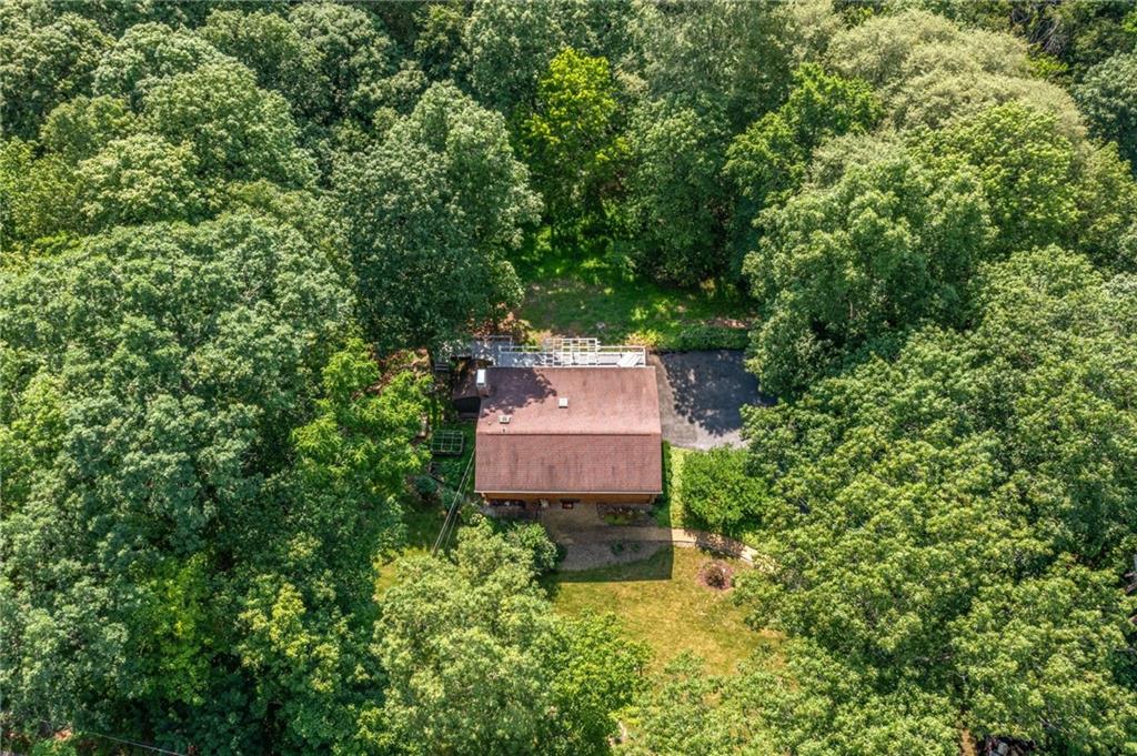 1335 Alamae Lakes Road Washington, PA 15301 - Photo 49 of 50 an aerial view of a house with a yard