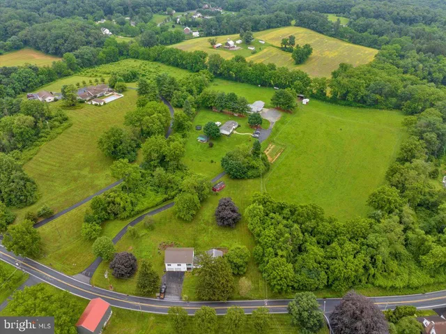 $429,900 | 270 Gouglersville Road, Reading, PA 19608