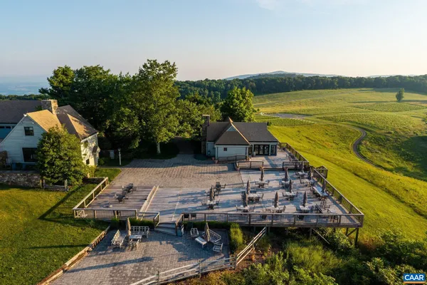 $9,950,000 | 24981 Blue Rdg Parkway, Vesuvius, VA 24483