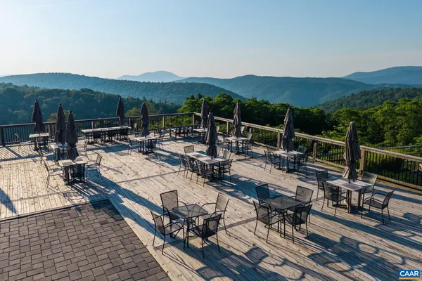 $9,950,000 | 24981 Blue Rdg Parkway, Vesuvius, VA 24483