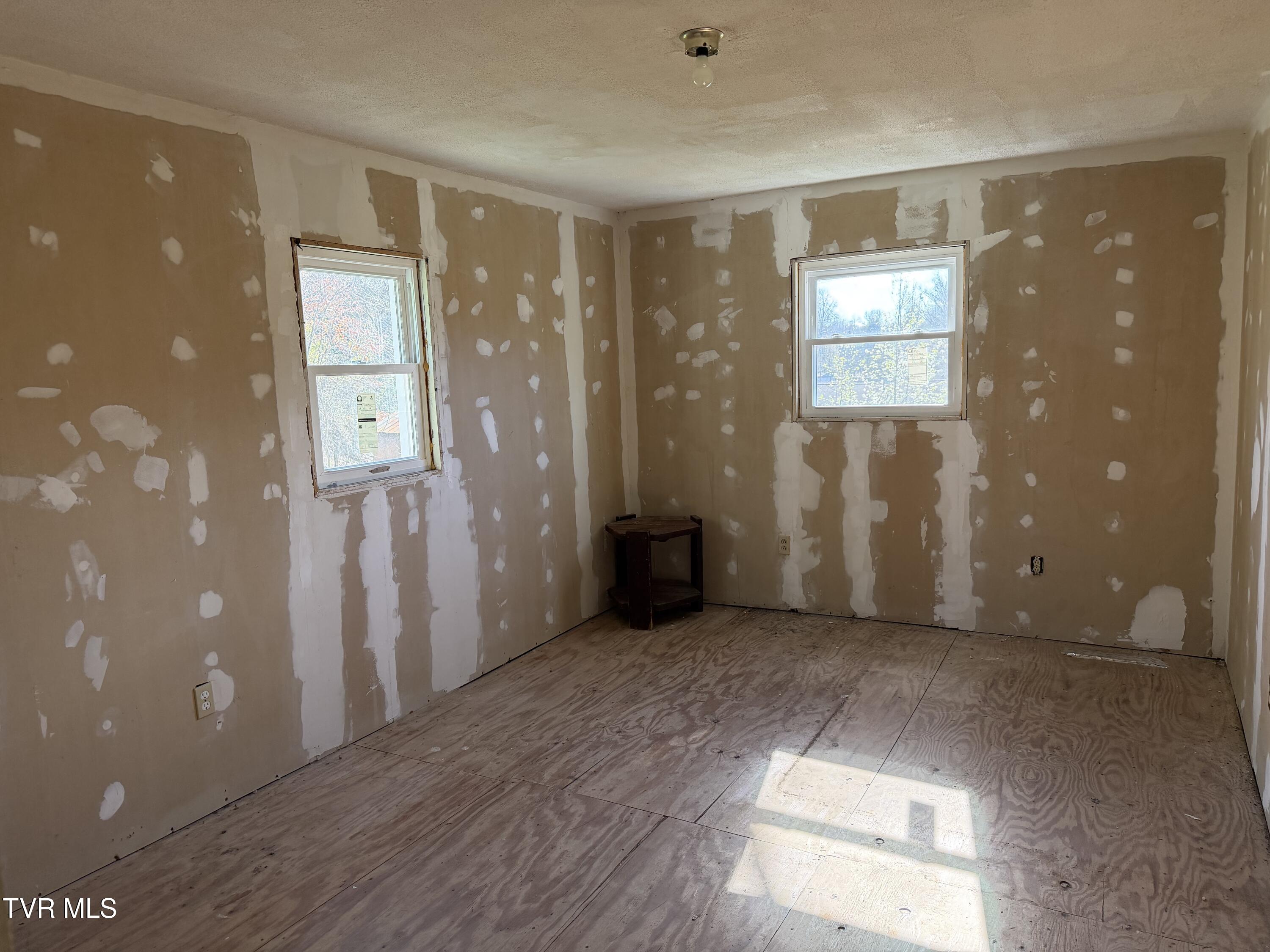 3232 Wil Rho Circle Kingsport, TN 37660 - Photo 9 of 27 IMG_6874