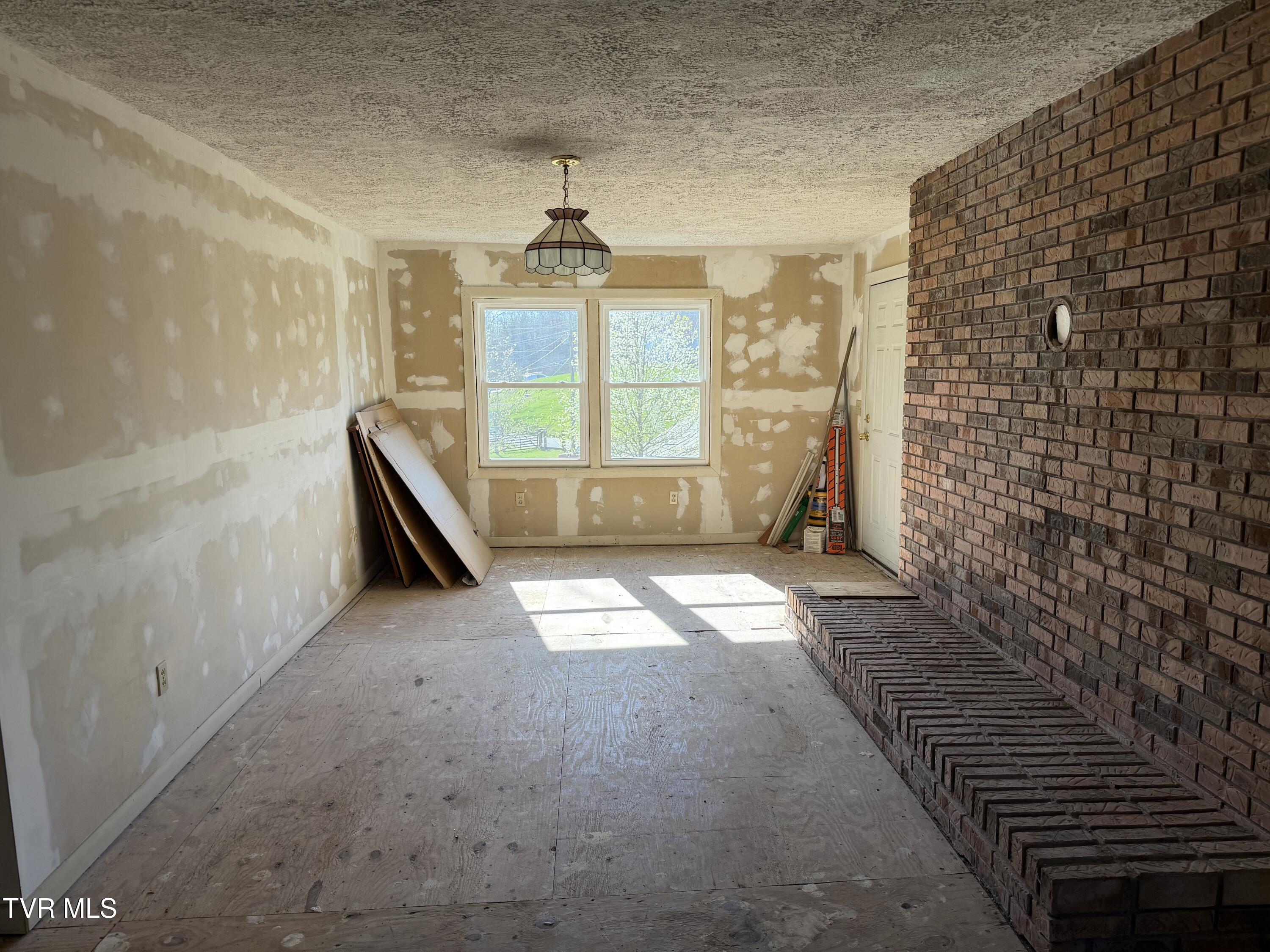 3232 Wil Rho Circle Kingsport, TN 37660 - Photo 10 of 27 IMG_6872