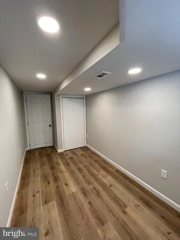 an empty room with window