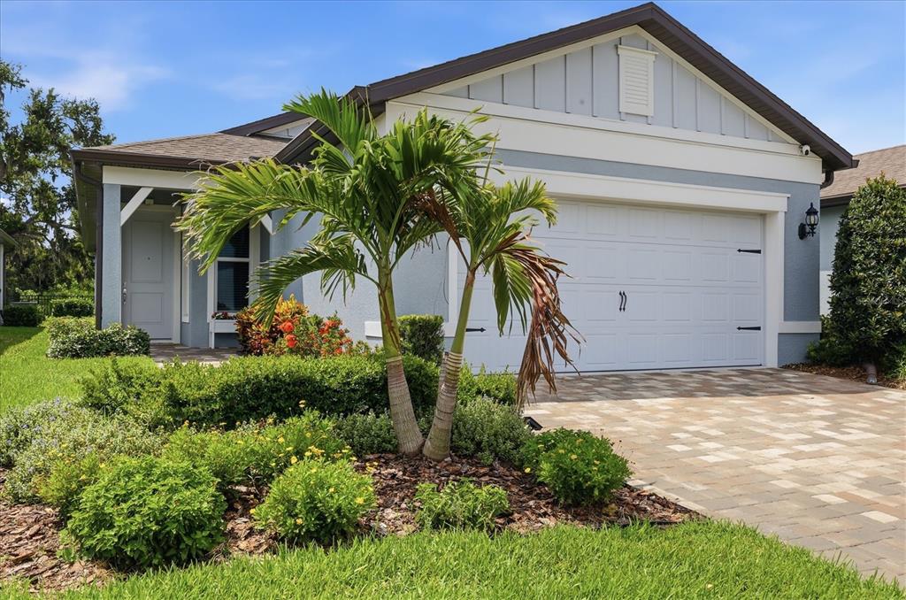 9289 Ballaster Pointe Loop Palmetto, FL 34221 - Photo 2 of 68