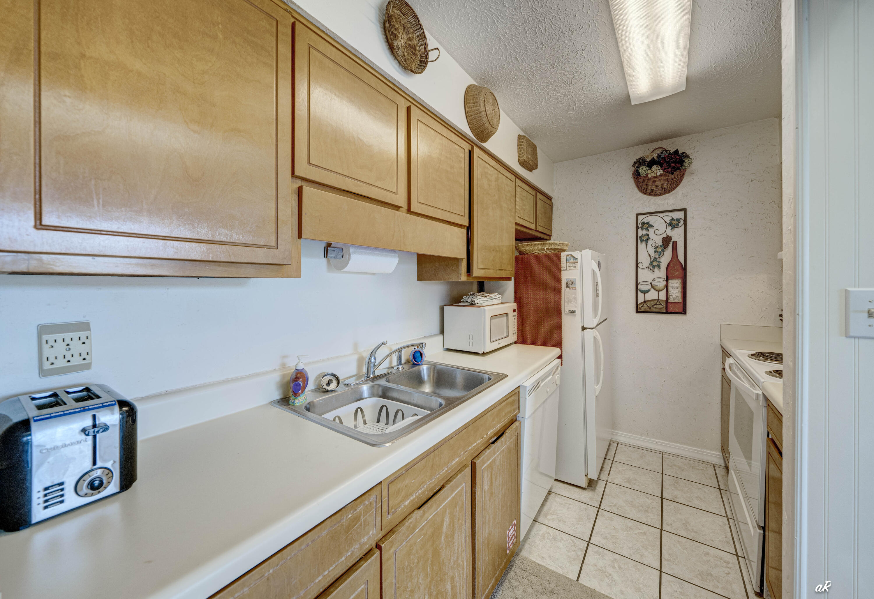 17614 Front Beach Road, Unit C11 Panama City Beach, FL 32413 - Photo 9 of 28 Kitchen-1