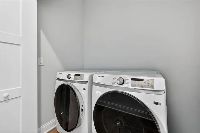 a view of an outdoor space