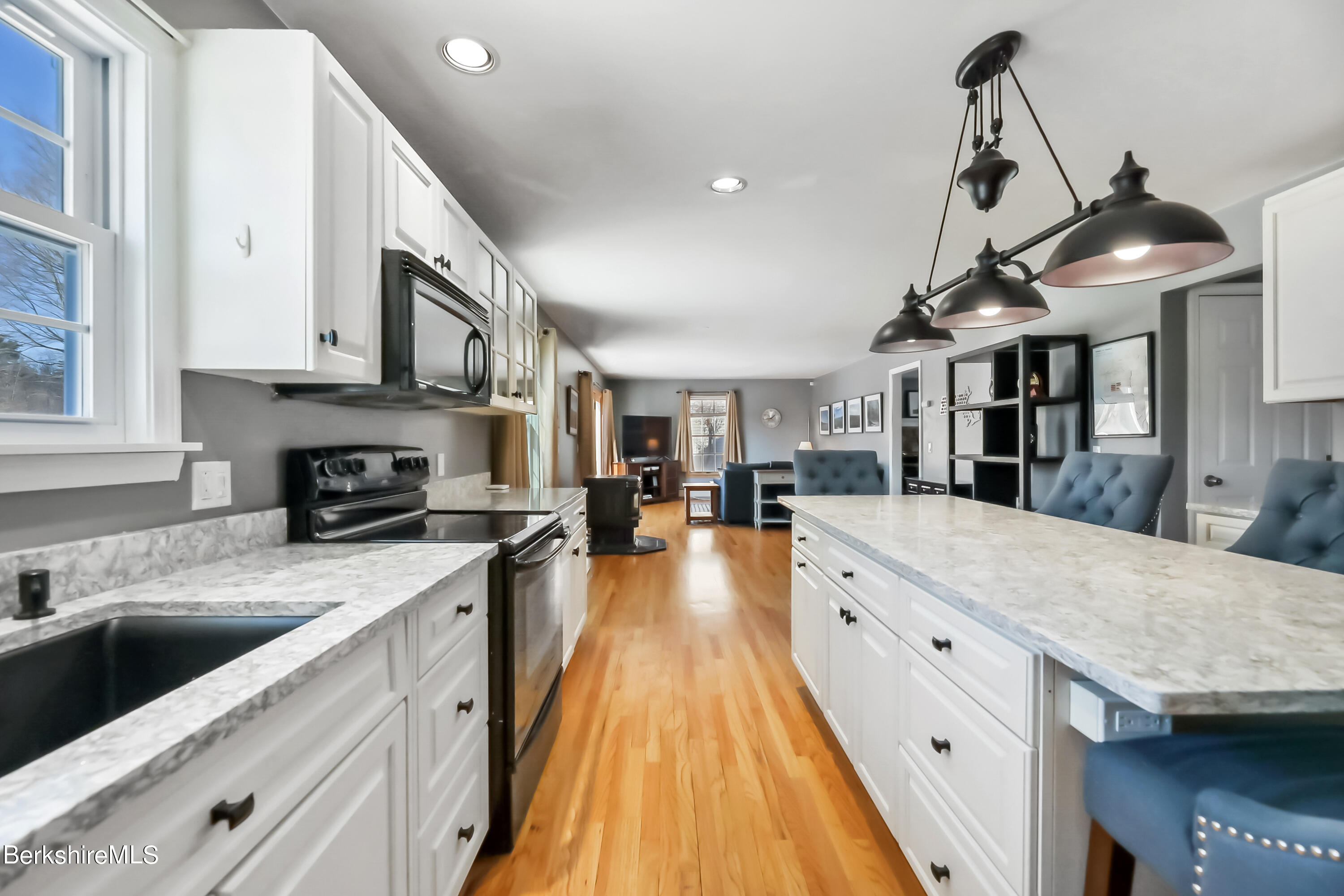 312 Dalton Division Road Pittsfield, MA 01201 - Photo 23 of 57 115 Kitchen