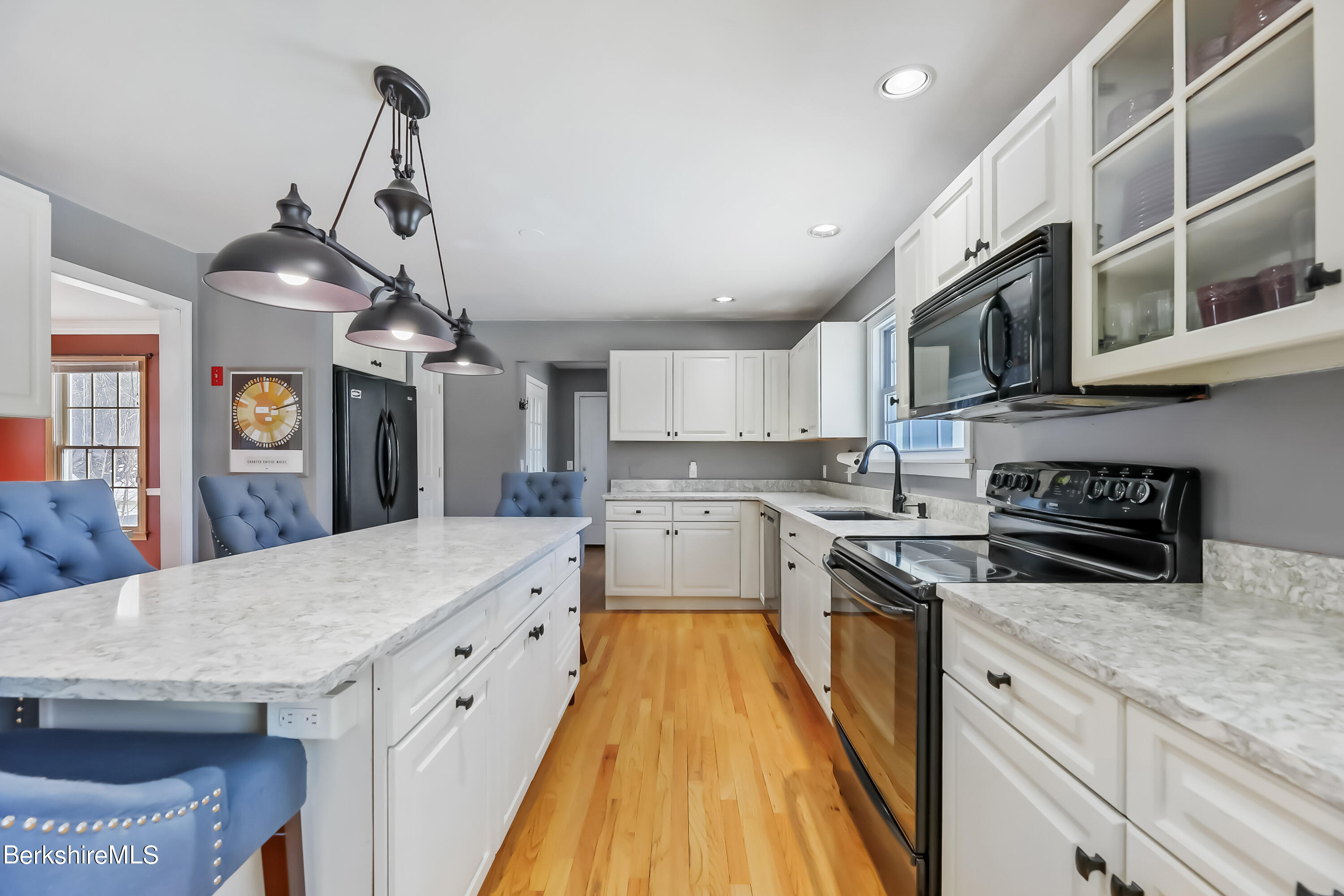 312 Dalton Division Road Pittsfield, MA 01201 - Photo 25 of 57 100 Kitchen