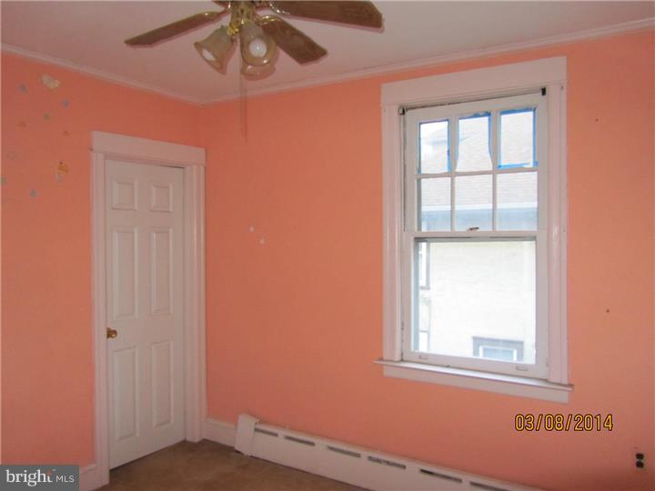 1704 South State Road Upper Darby, PA 19082 - Photo 12 of 24