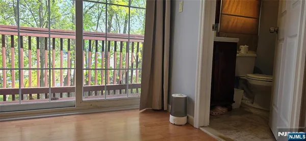 $4,900 | 19 Mahan Street, Tenafly, NJ 07670