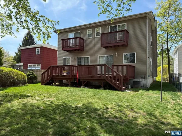 $4,900 | 19 Mahan Street, Tenafly, NJ 07670