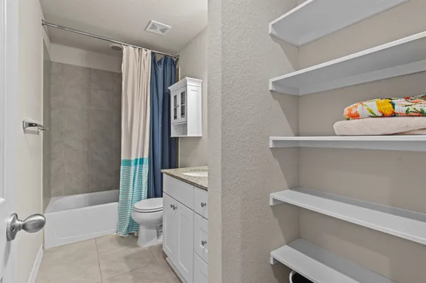$435,000 | 904 American Trail, Unit 2, Leander, TX 78641