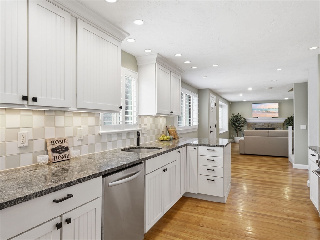 17 Daley Street Needham, MA 02494 - Photo 17 of 40