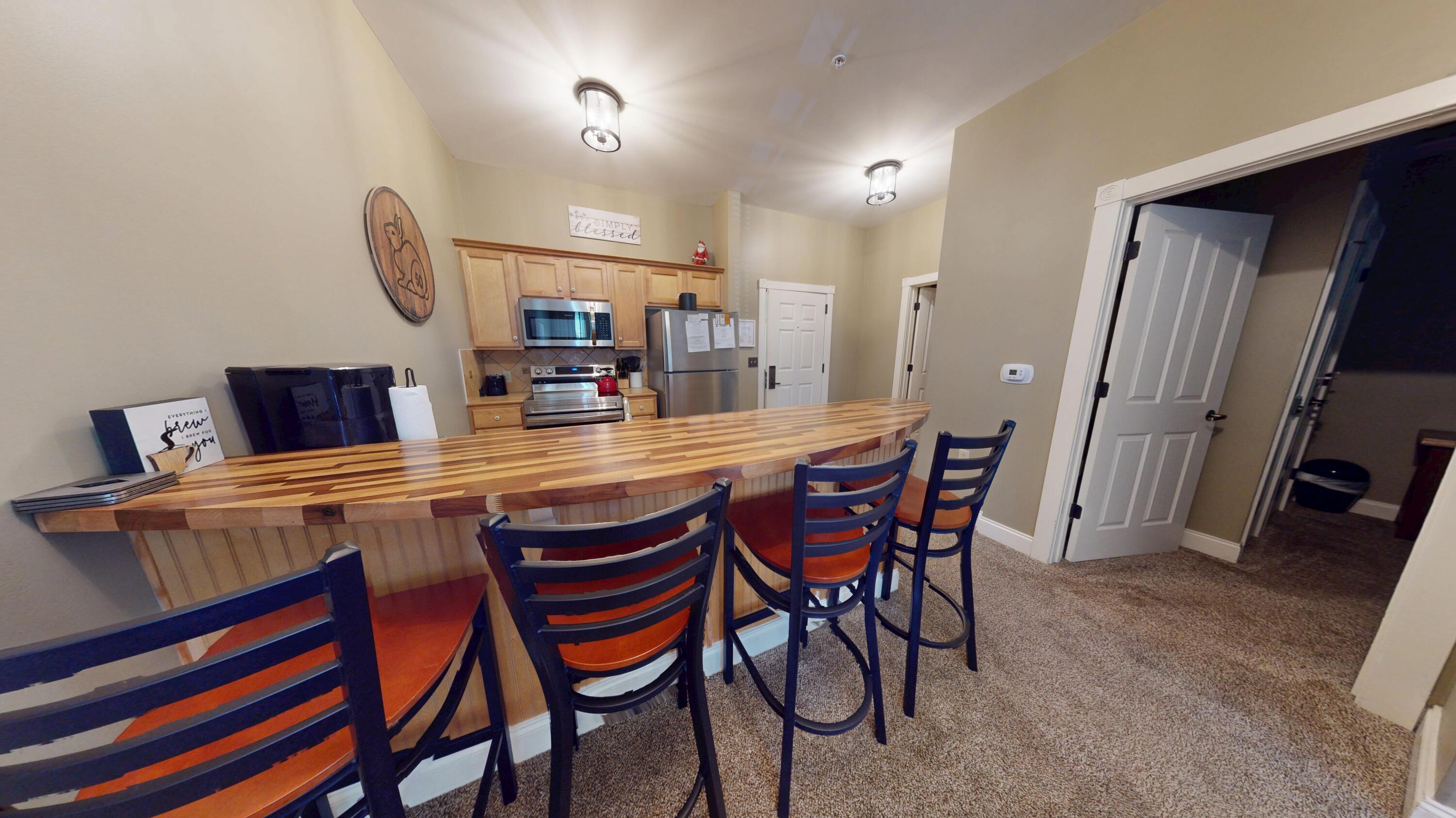 105 The Seneca Buckeye, WV 24924 - Photo 5 of 21 Gallery Image 5