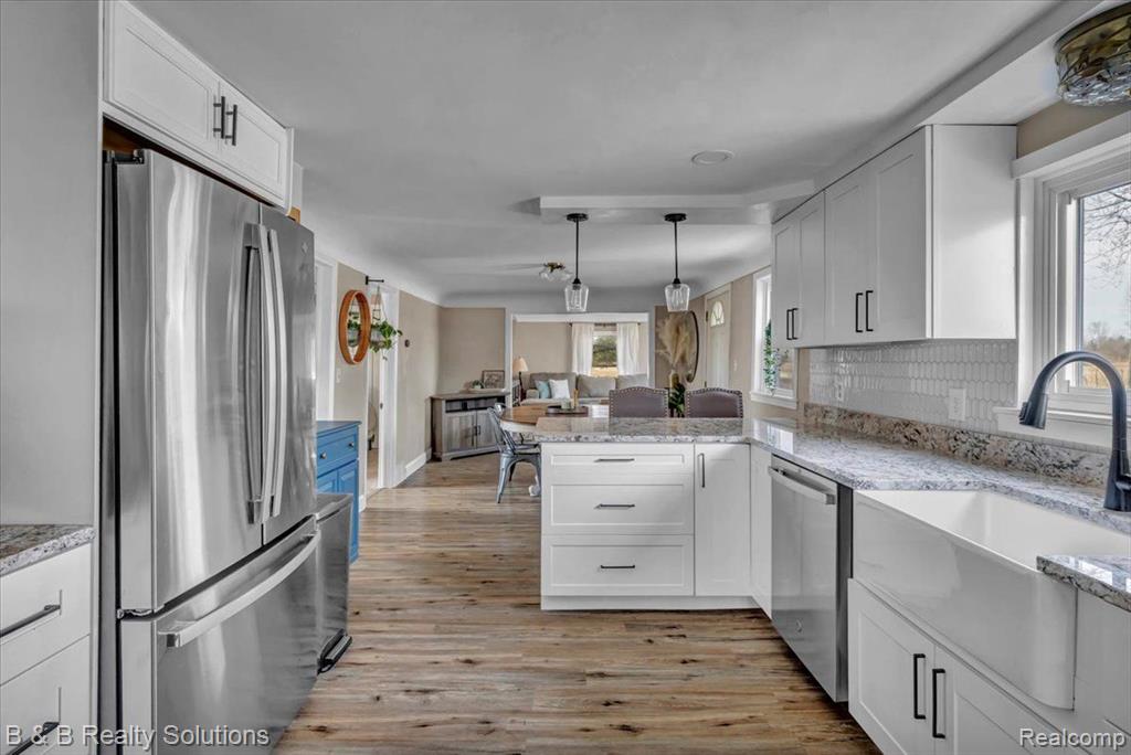 14749 Imlay City Road Capac, MI 48014 - Photo 7 of 39