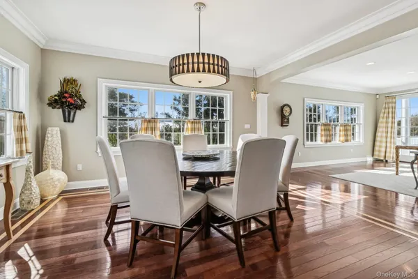 $225,000 | 23 Meadow Lane, Westhampton Beach, NY 11978