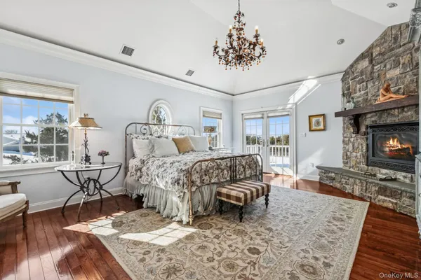 $225,000 | 23 Meadow Lane, Westhampton Beach, NY 11978